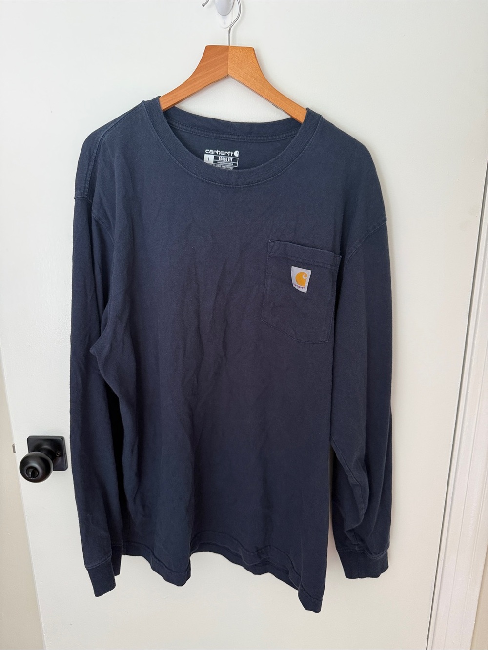 Carhartt Long-Sleeve Pocket Tee in Dark Navy - Size Large